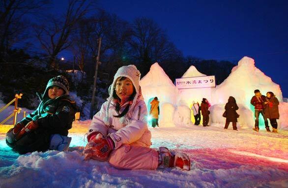 Ice festivals in Japan