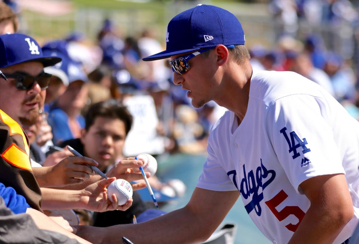 There's still no timetable for Dodgers shortstop Corey Seager to return from a back injury.
