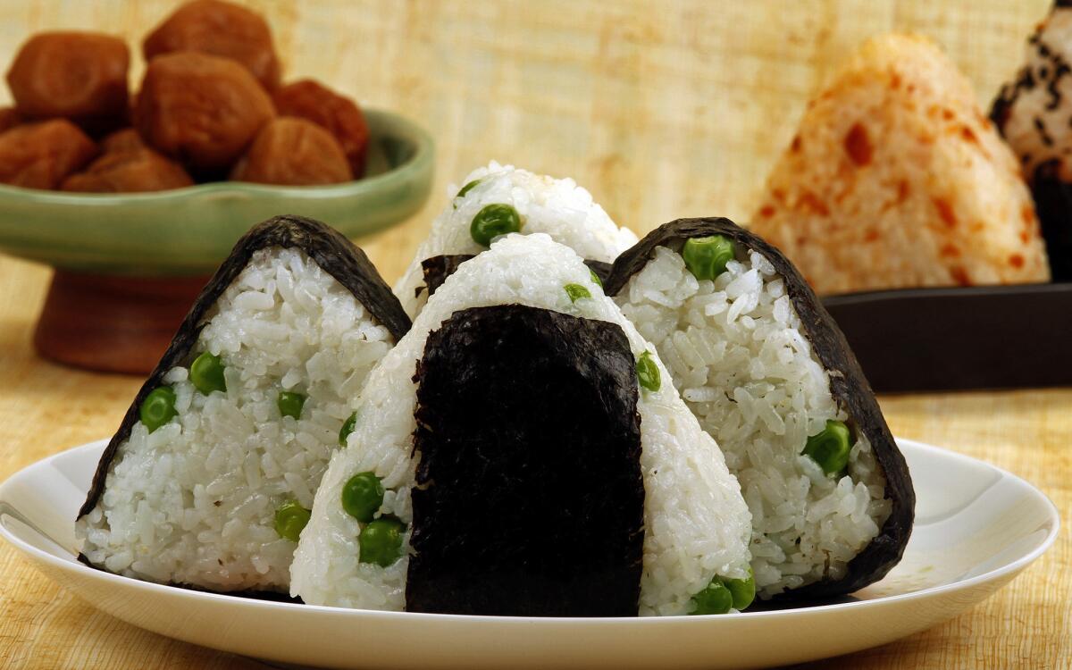 Fresh pea and umeboshi onigiri filling Recipe - Los Angeles Times