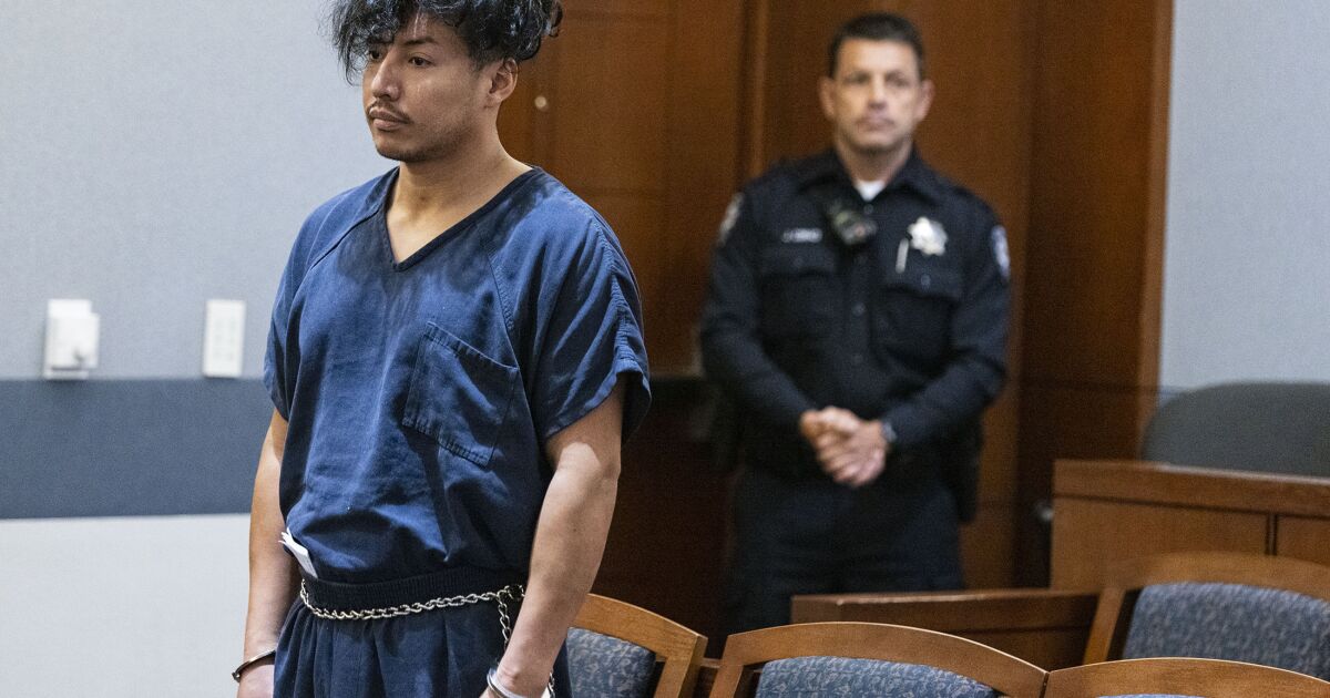 Judge OKs competency exams for man held in Vegas stabbings