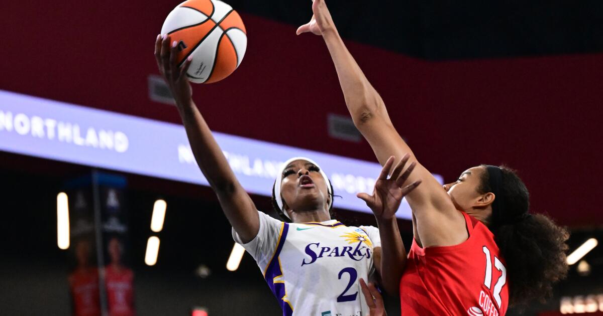 Sparks fall when Atlanta outscores them in the fourth quarter