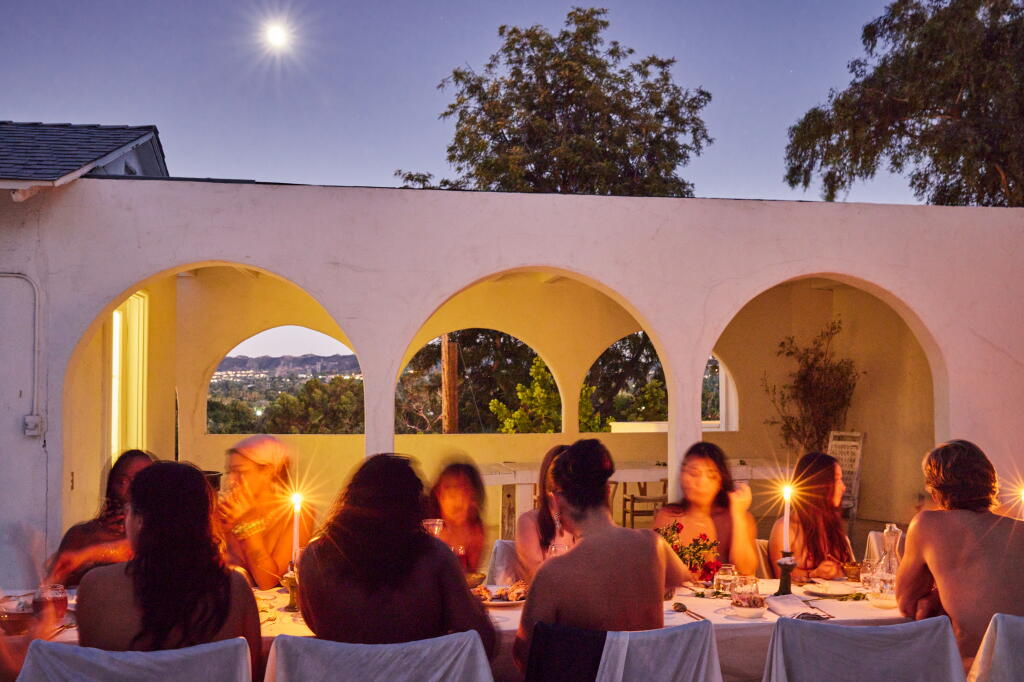 This Naked Dinner Offers Plant based Food In The Nude Los Angeles Times this-naked-dinner-offers-plant-based-food-in-the-nude-los-angeles-times