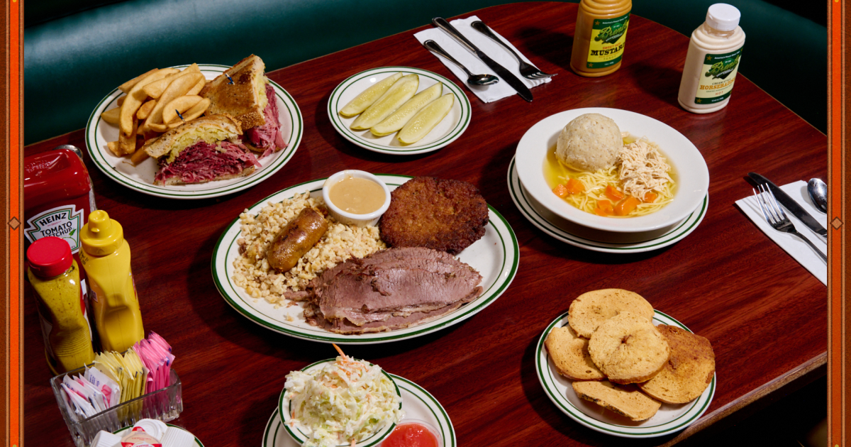 65 of our favorite places to eat in the San Fernando Valley
