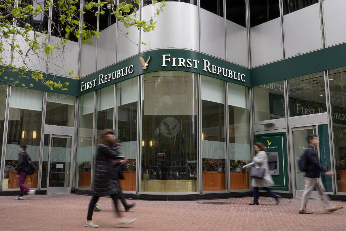 Exterior of First Republic Bank office in San Francisco 