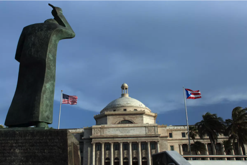 ARCHIVO - El Capitolio de Puerto Rico en San Juan, 