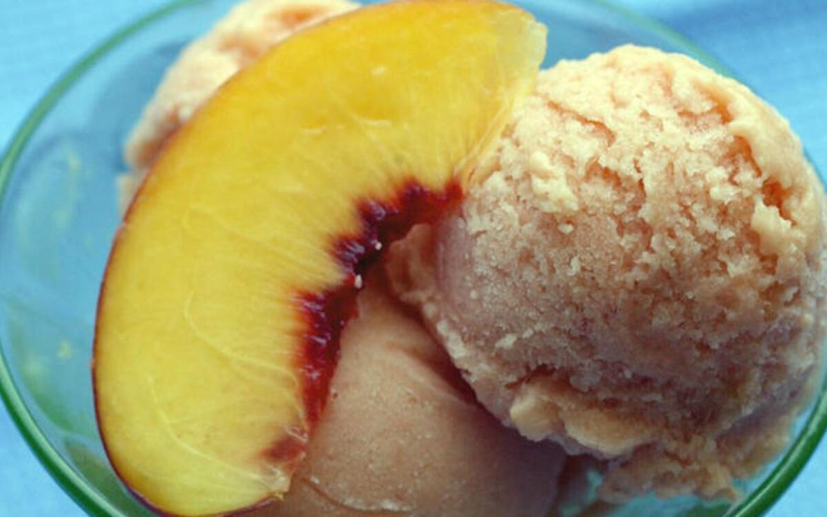 Peach gelato