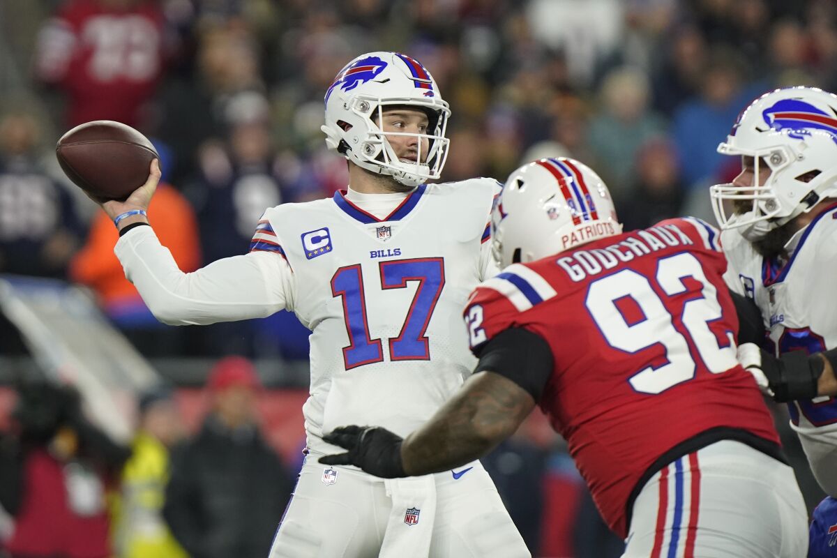 Josh Allen throws for 2 TDs, Bills beat Patriots 2410 The San Diego