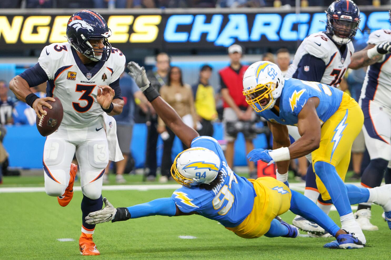 Denver Broncos vs Los Angeles Chargers, October 17, 2022