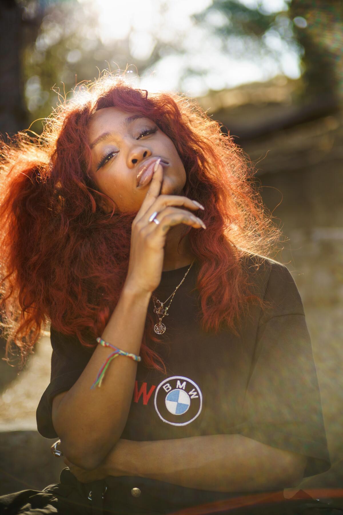 Sza ponders her next move.