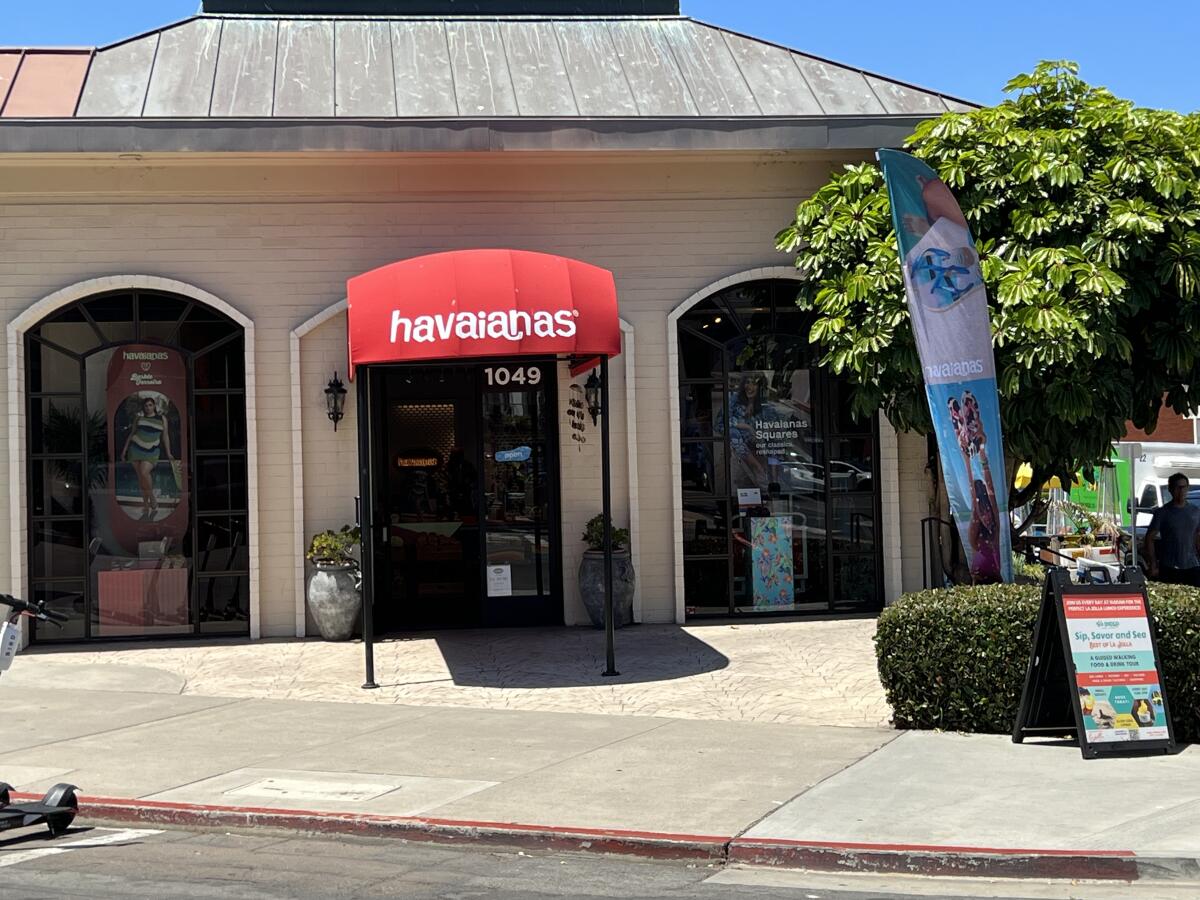 Though many La Jolla businesses say 2022 was a good year, Havaianas was an exception.