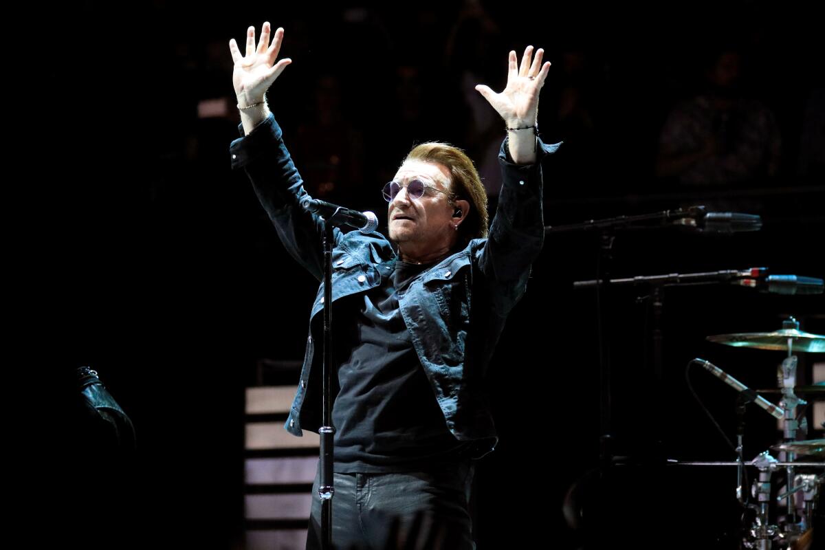 El cantante de la banda irlandesa ""U2"", Bono. EFE/Víctor Lerena/Archivo