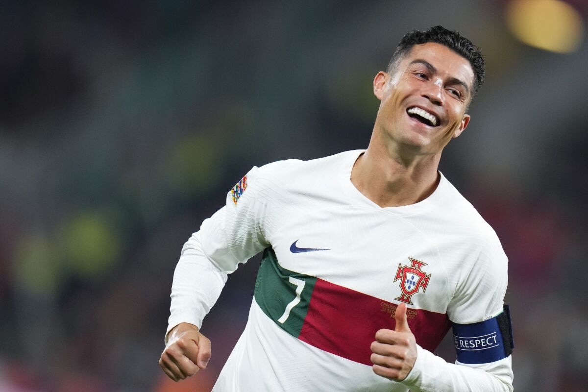 lánytestvér Különbség lapossá tenni ronaldo soccer jersey portugal  veszteség Jelentkezési költség Könyörtelen