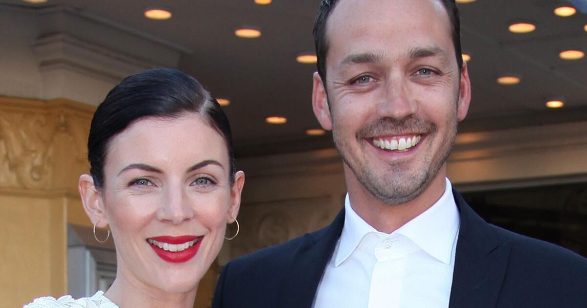 Liberty Ross Files For Divorce From Director Rupert Sanders Los Angeles Times