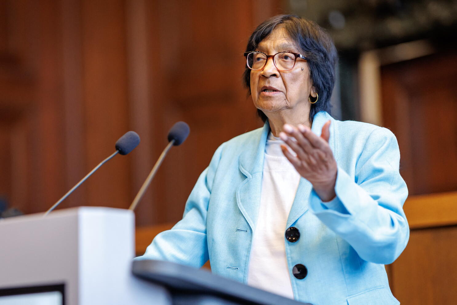 La jurista sudafricana Navi Pillay gana el Premio Nobel de la Paz - Los Angeles Times