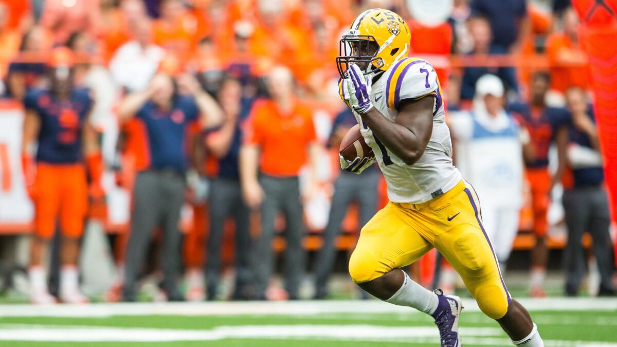 LSU running back Leonard Fournette breaks into the clear during a 62-yard touchdown run against Syracuse in September 2015.