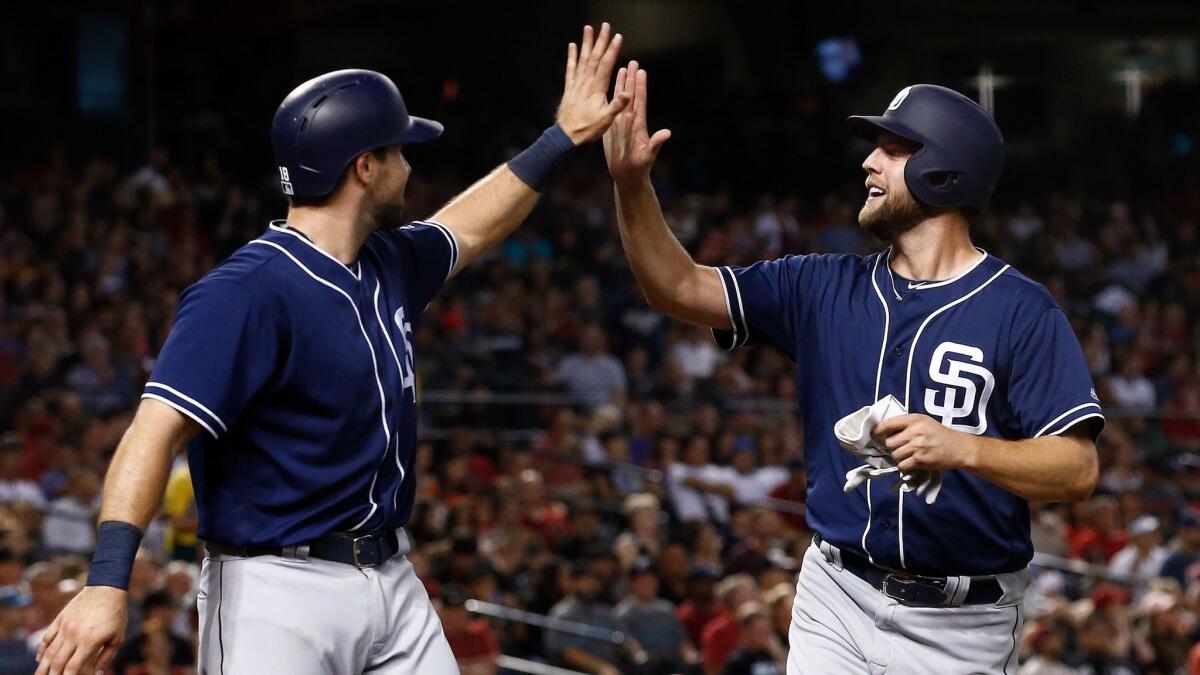 Cardinals score 10-6 win over Diamondbacks