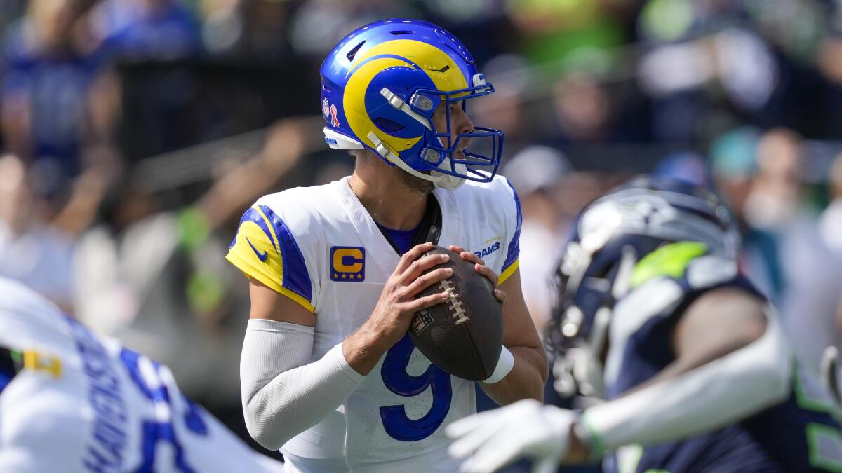 In second year as starter, and with key additions, Geno Smith could have  Seahawks cooking