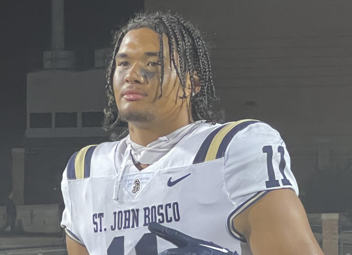 Matayo Uiagalelei of St. John Bosco was causing trouble on offense and defense in Texas.