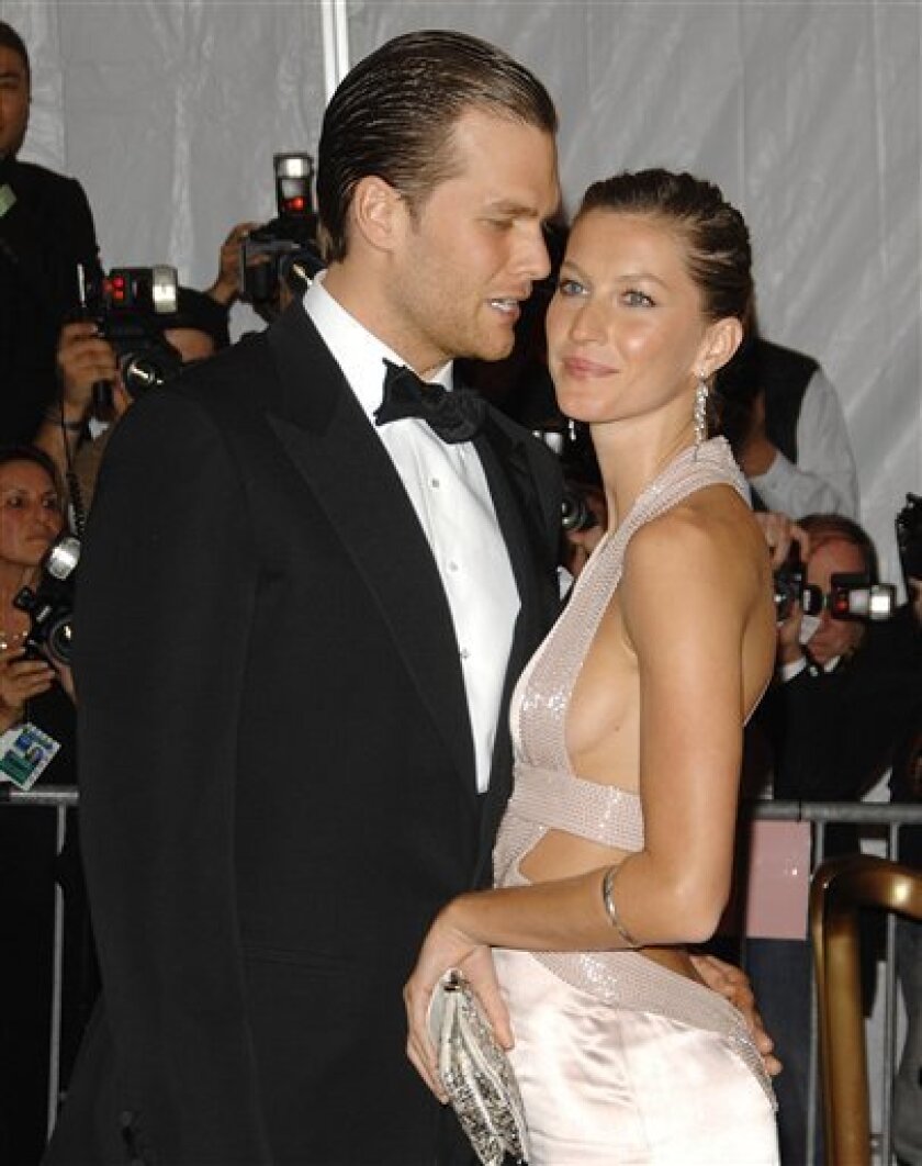 In this Monday, May 5, 2008 file photo, Tom Brady and Gisele Bundchen arrive at the Metropolitan Museum of Art's Costume Institute Gala in New York. Costa Rica's media are reporting Friday, April 3, 2009 that Gisele Bundchen and Tom Brady are in the Central American country to celebrate a second wedding. (AP Photo/Evan Agostini)