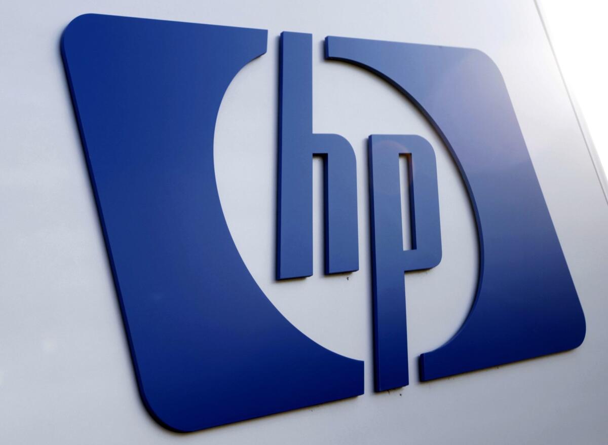 Hewlett-Packard agreed to settle a class-action lawsuit from investors over its acquisition of Autonomy Corp.