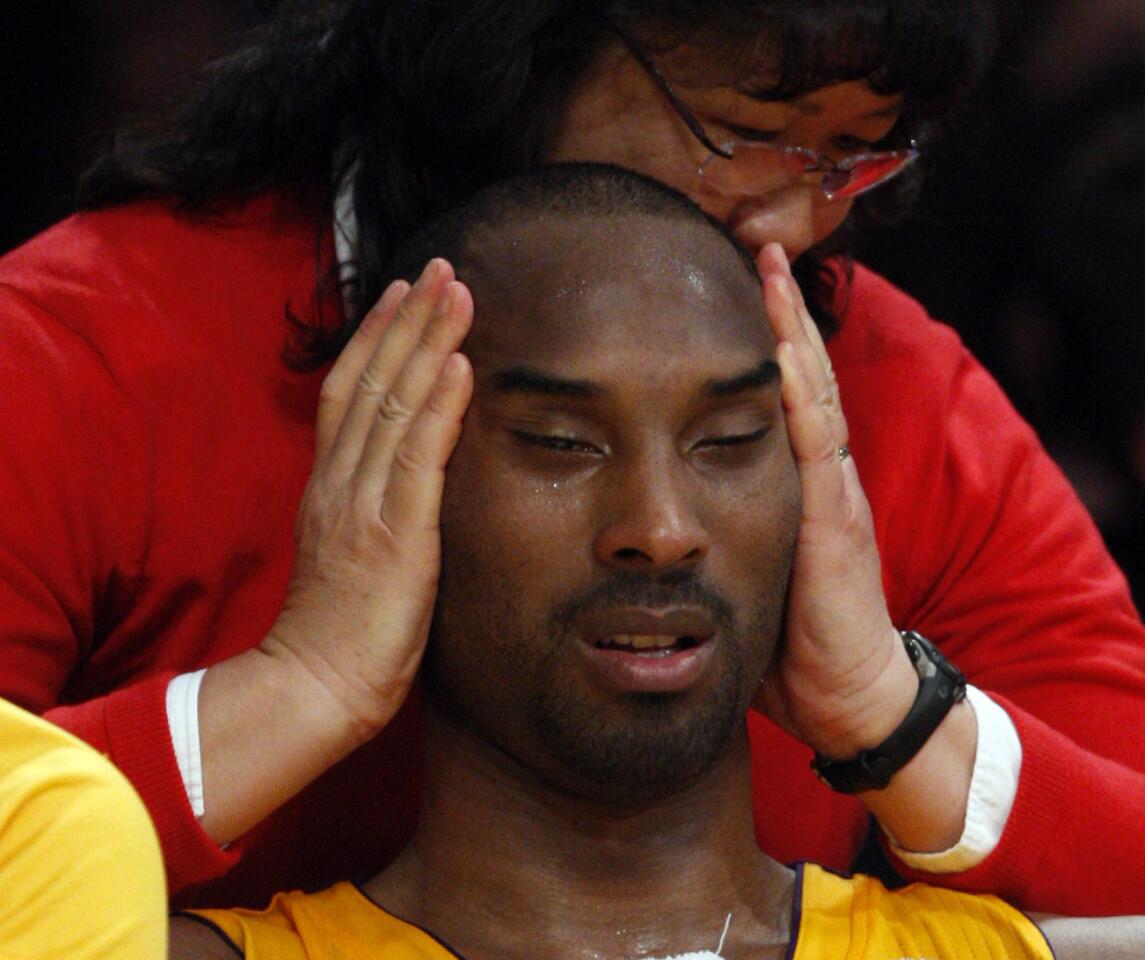 Kobe gets a massage