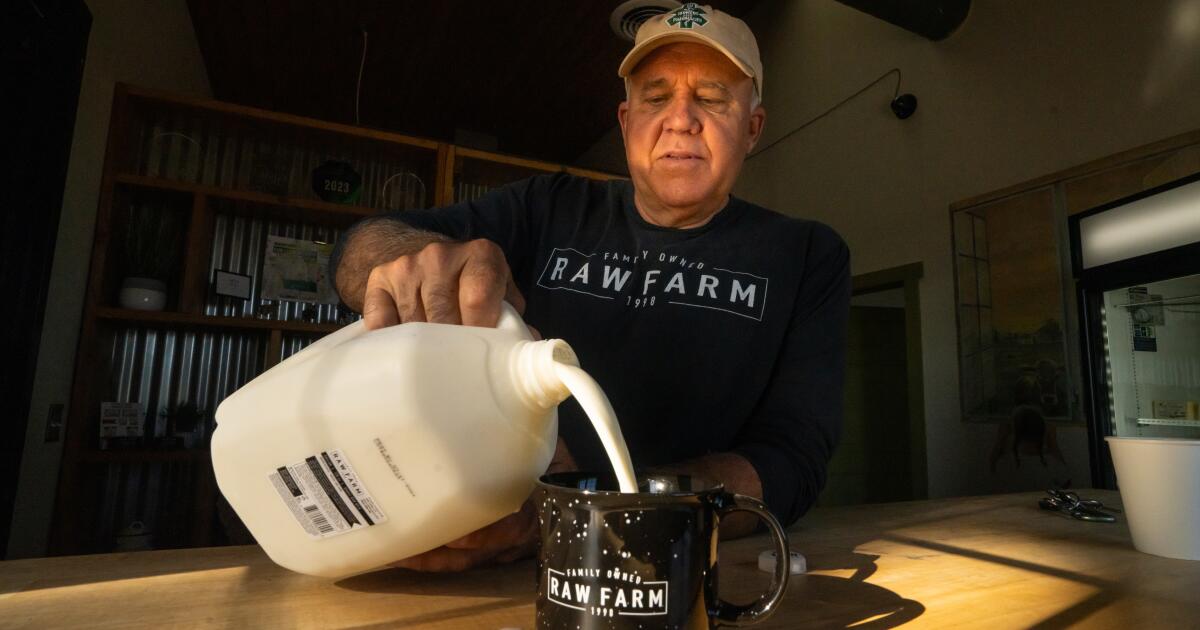 Another recall of California raw milk after second batch tests positive for bird flu virus