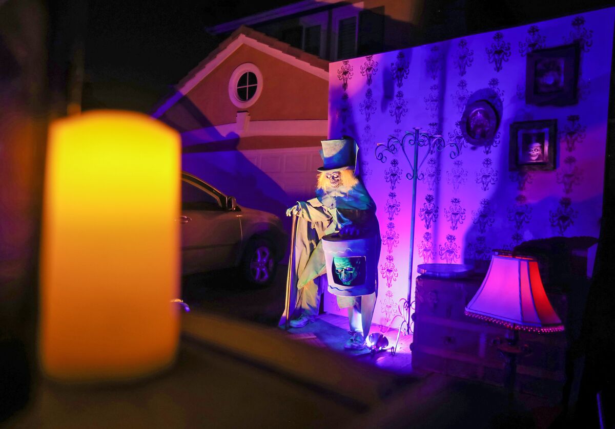 Halloween time Aliso Viejo family transforms their home into a haunted mansion Los Angeles Times