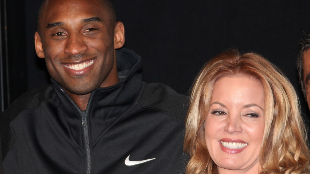 Lakers Jeanie Buss Says Kobe Tells Her In Dreams He S Ok Los Angeles Times