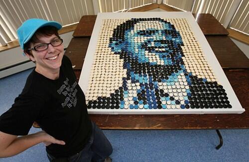 Obama portrait in cupcakes by Zilly Rosen