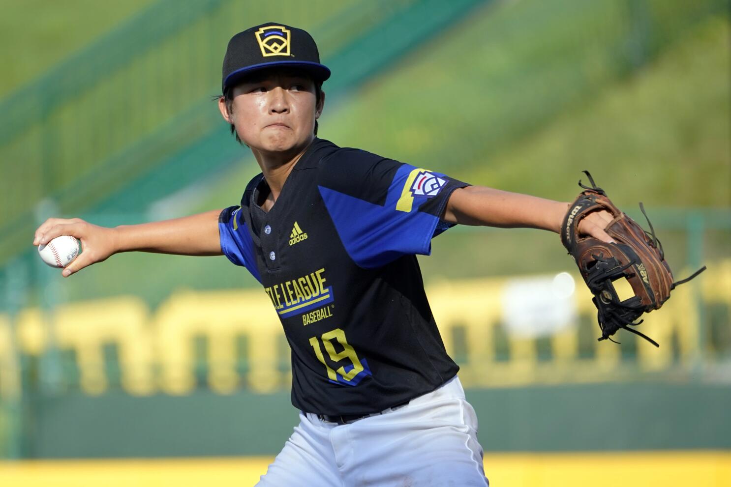 Gavin Weir throws another no-hitter in Little League World Series