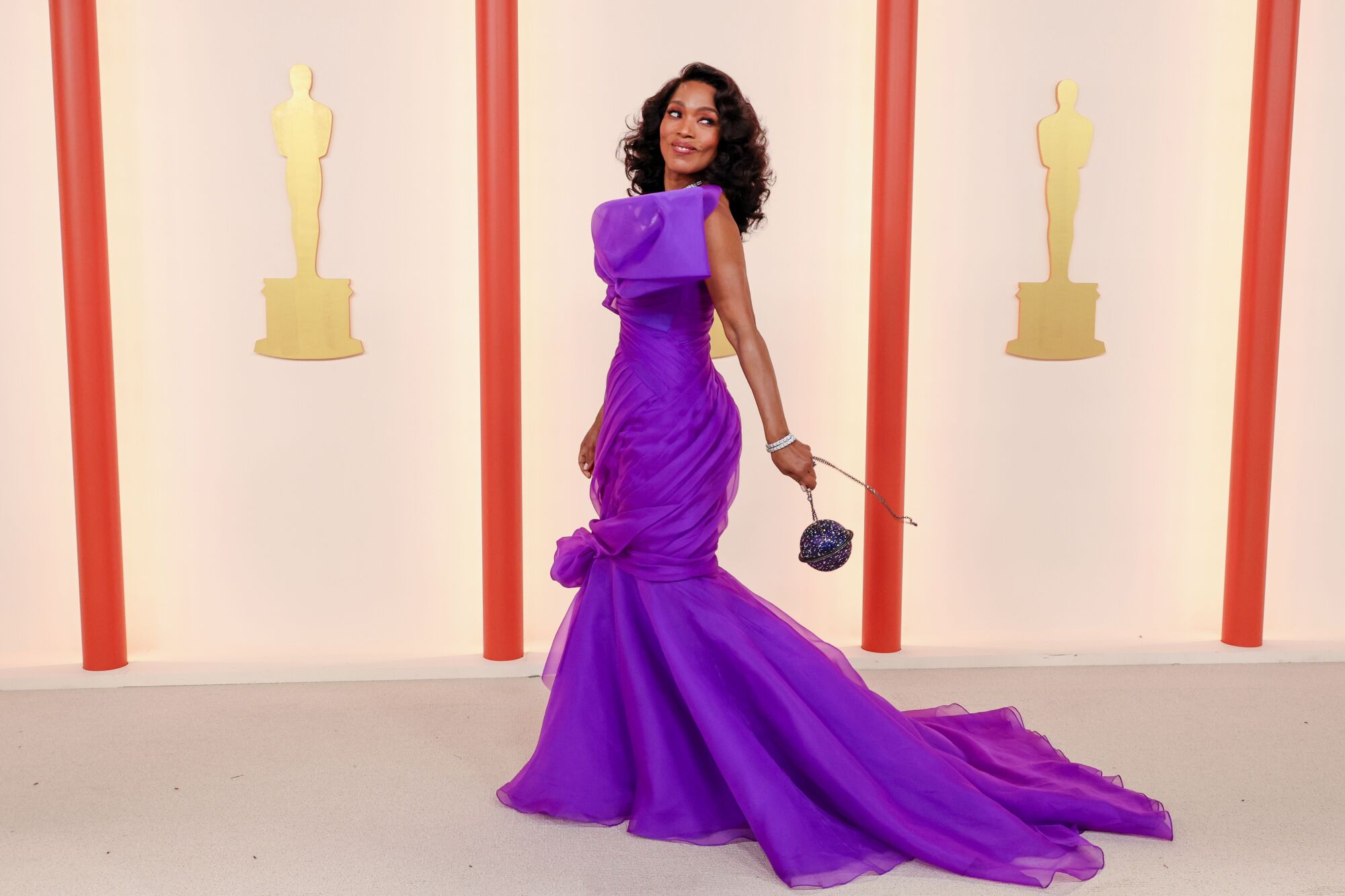 Angela Bassett on the red carpet at the 2023 Oscars.