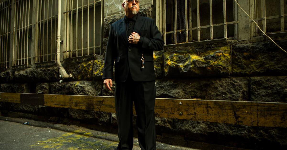 An interview with Estevan Oriol about his profession as a photographer An interview with Estevan Oriol about his profession as a photographer