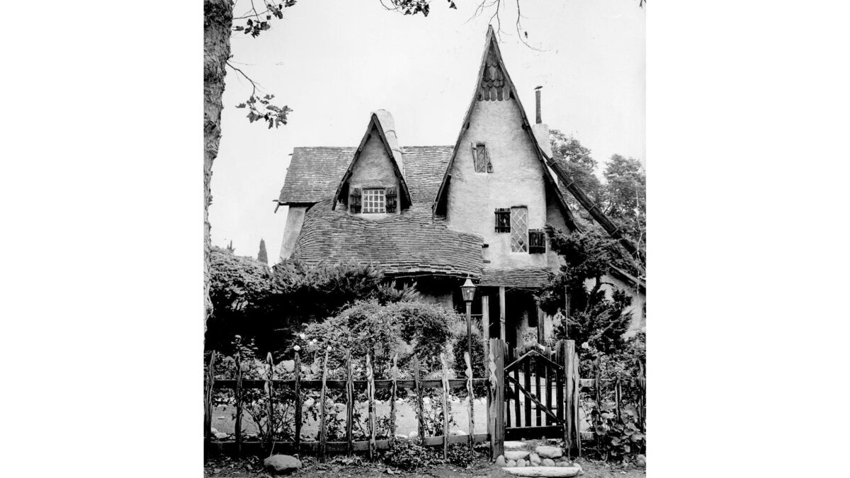 The Spadena House, also known as "the witch's house," in October 1977. The house is located in Beverly Hills.