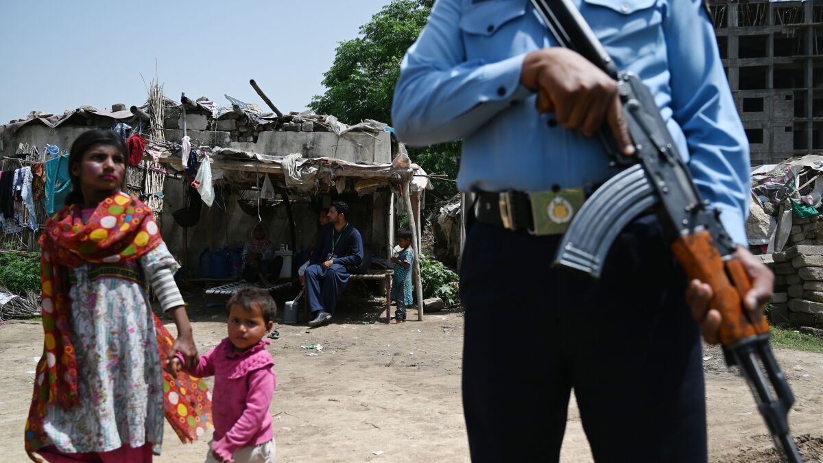 How anti-vaxxers are helping polio make a comeback in Pakistan