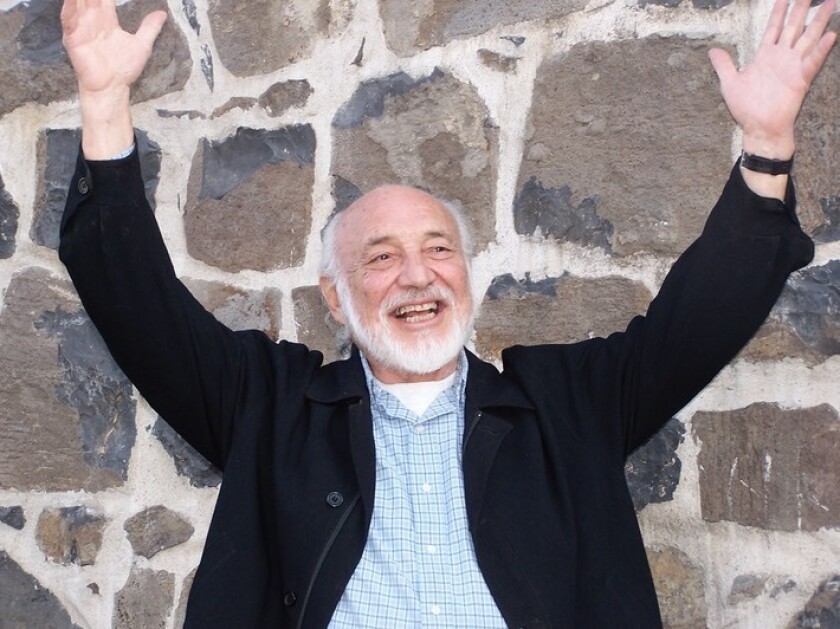 Alby Kass, a resort owner and Yiddish folk singer, died from complications from COVID-19.