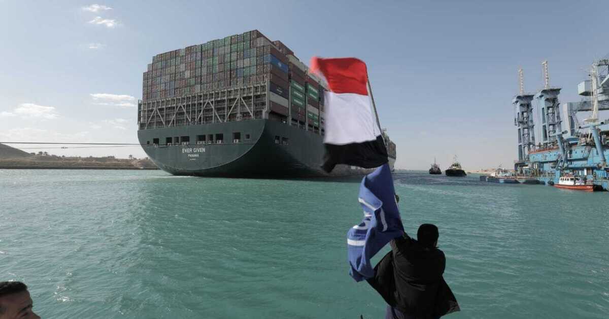 Egyptian leader tries to capitalize on Suez Canal ship release