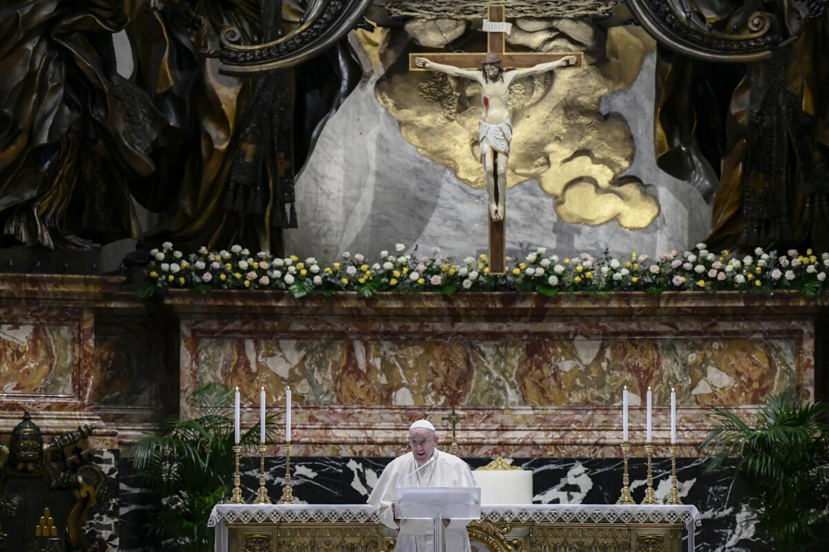 El papa Francisco en una fotografía de archivo del domingo 4 de abril de 2021.