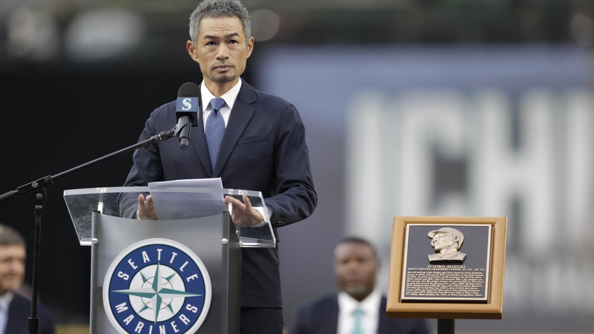 OF Ichiro Suzuki traded to Yankees - The San Diego Union-Tribune