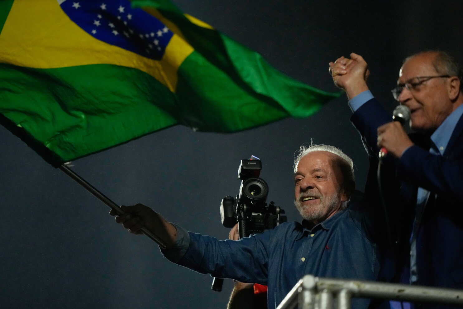 Dignatarios de todo el mundo felicitan a Lula por su reelección en Brasil