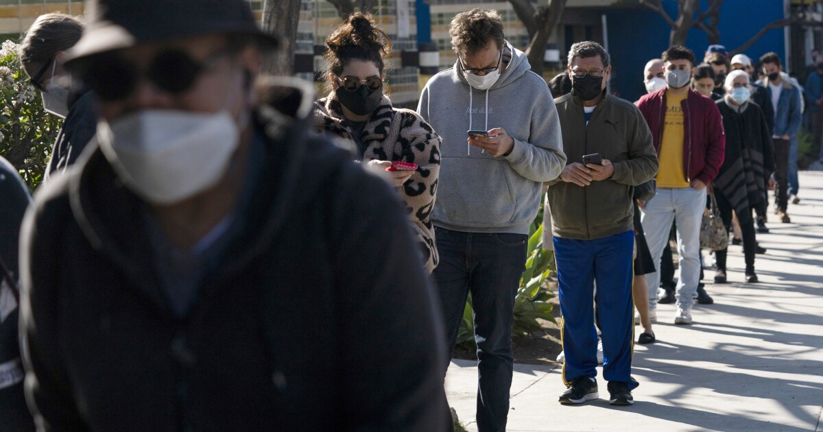 With ultra-contagious BA.5 increasing, how shut is L.A. to an indoor COVID mask mandate?