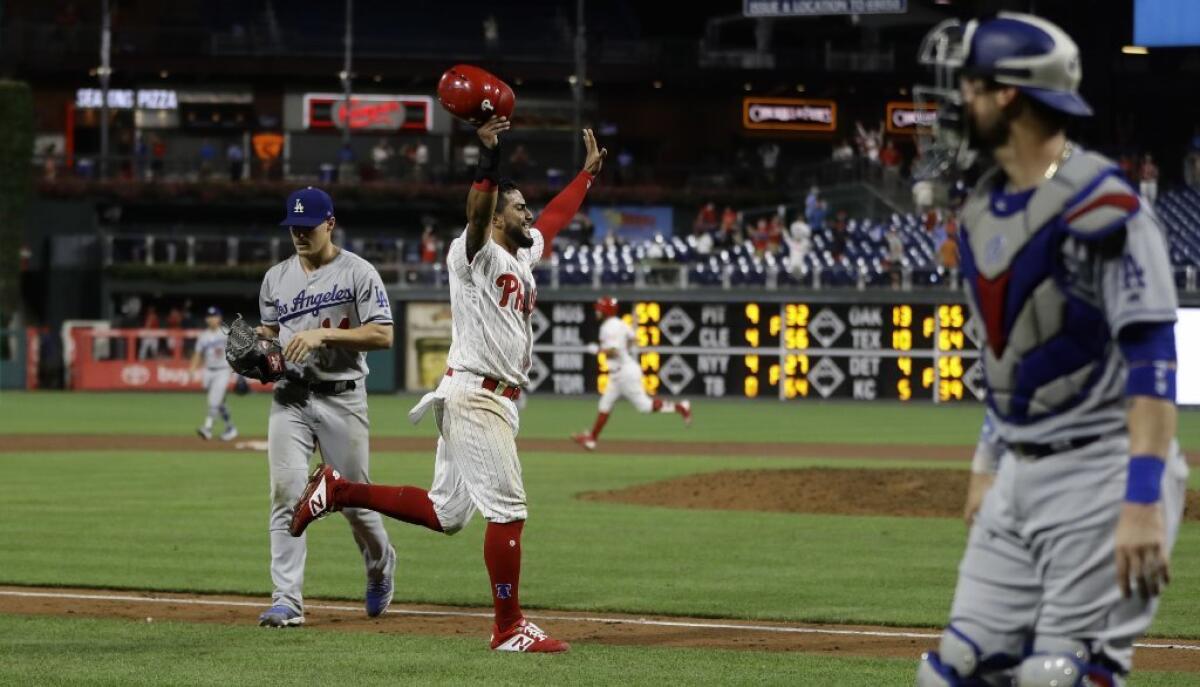Video: LA Dodgers' Kike Hernandez celebrated last night after hitting a  walk-off single during his Bobblehead night
