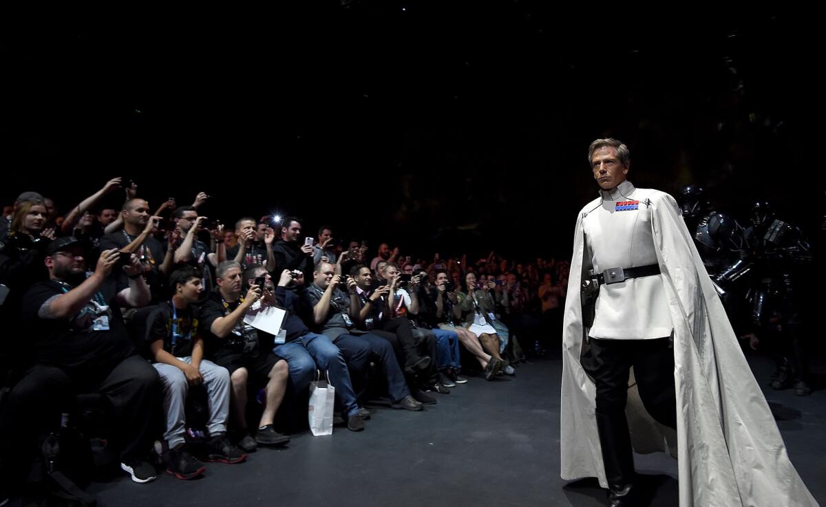 Ben Mendelsohn in character, and in costume at Star Wars Celebration in London. (Ben A. Pruchnie /Getty )
