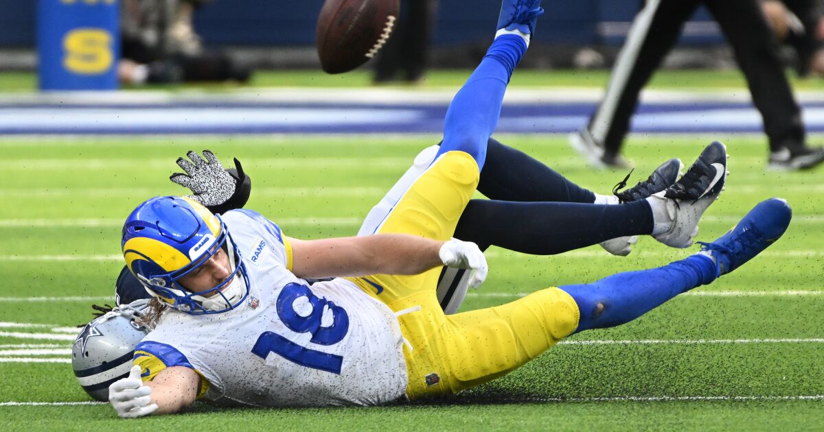 Champion Rams are super disappointing in lopsided loss to Cowboys
