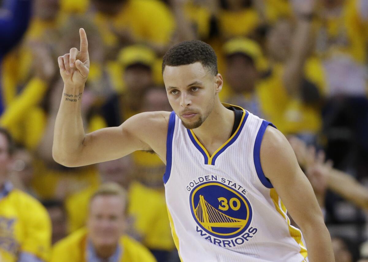 Steph Curry doesn't want to visit the White House, and Trump, in a