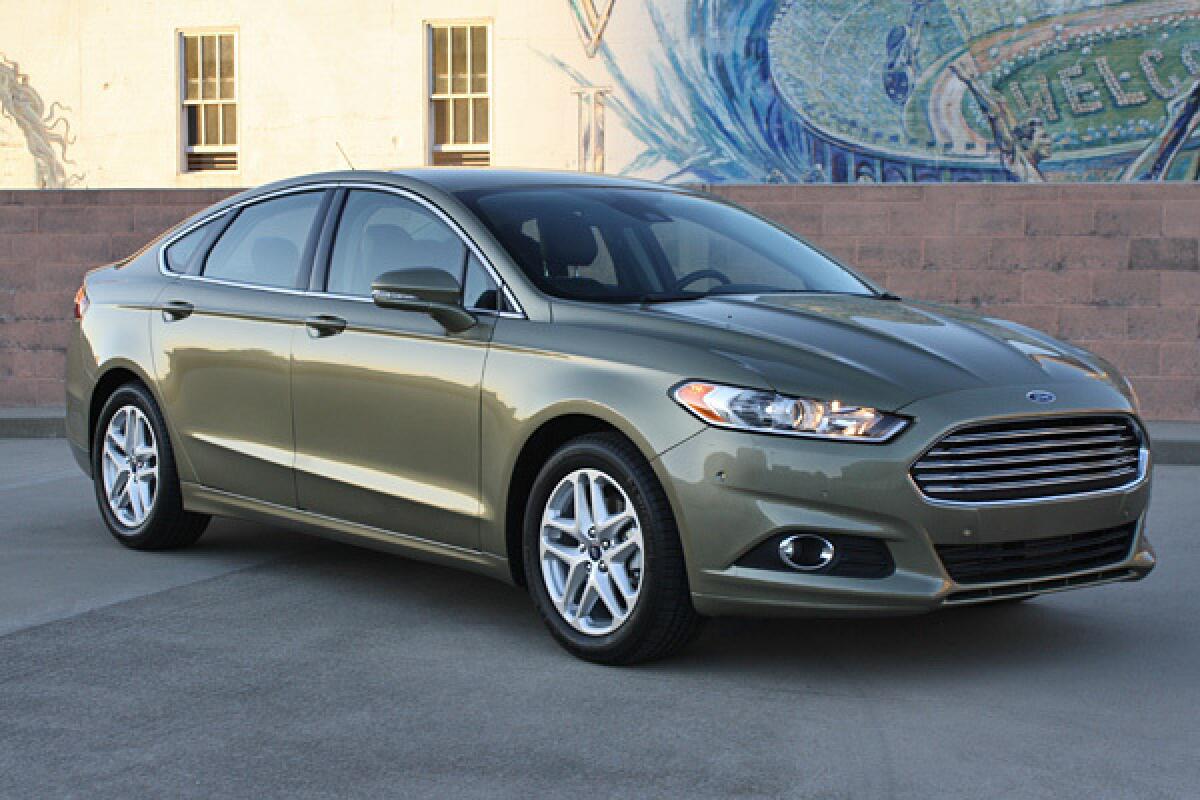 Times' Test Garage: 2013 Ford Fusion SE - Los Angeles Times