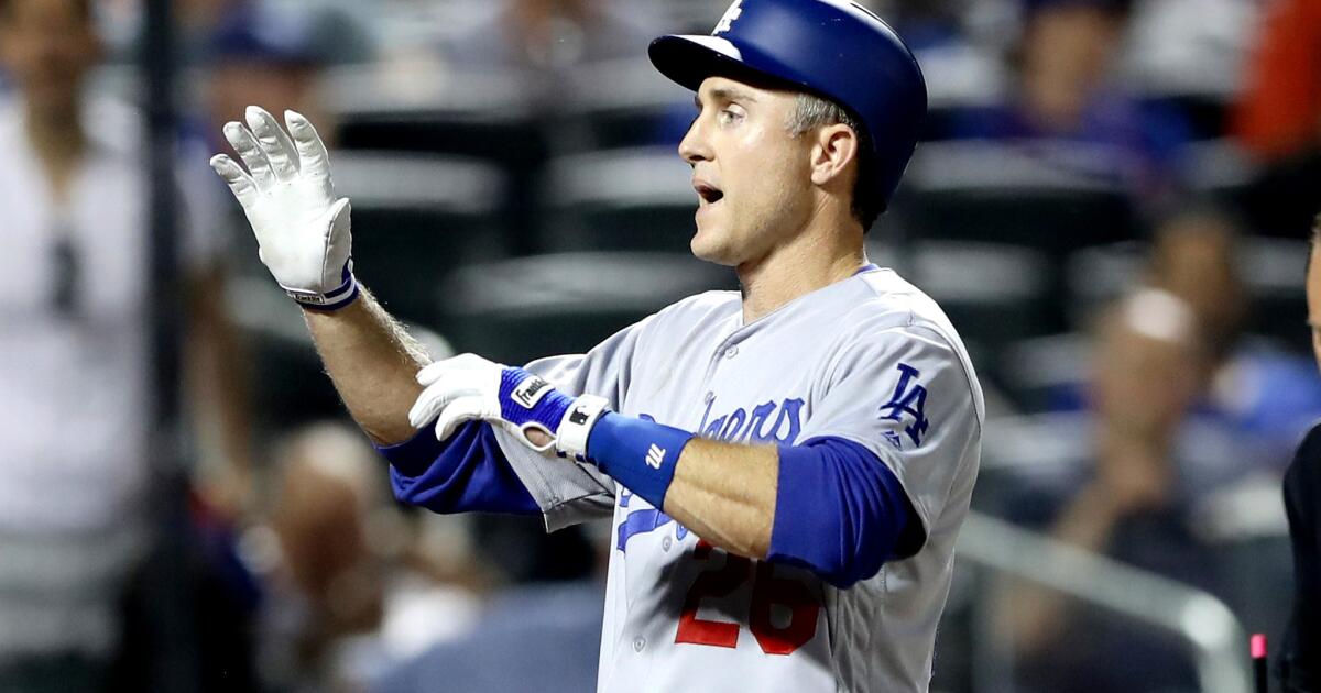 Chase Utley left out of Dodgers line-up to face Mets