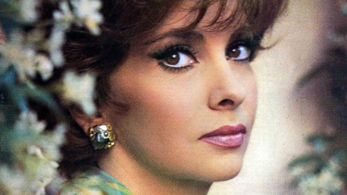 Gina Lollobrigida, film star who conquered Italy, Hollywood and the world, dies at 95