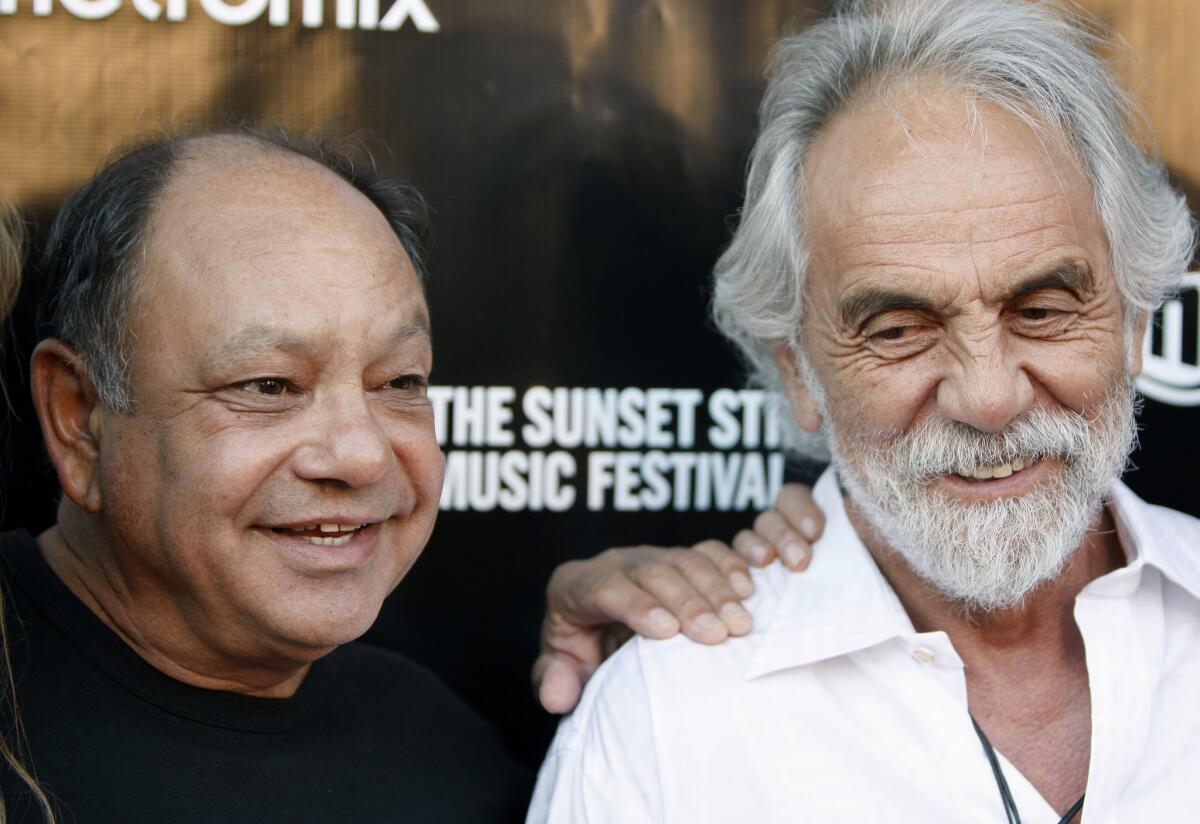 Una imagen del 2008 en la que Cheech Marin (izq.) aparece al lado de Tommy Chong, a las puertas del reencuentro que se dio luego de que tomaran caminos distintos y se enemistaran.