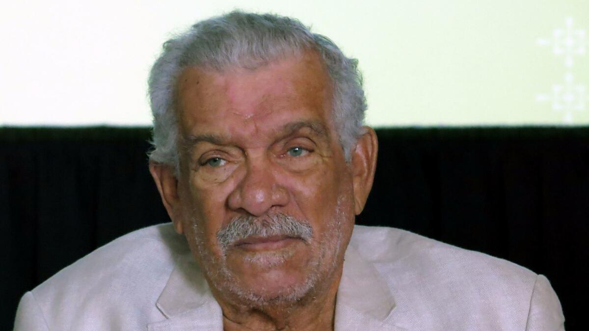 Nobel Prize winner Derek Walcott attends a news conference in Mexico City in 2014.