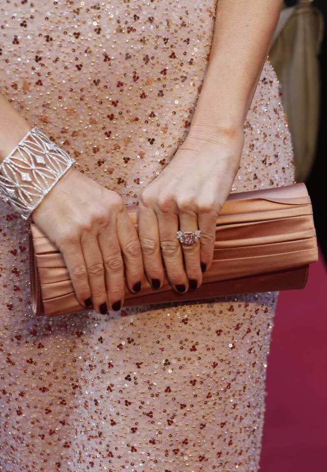 Penelope Ann Miller's Blue Nile diamond cuff bracelet is in line with fashion's bold bracelet trend.